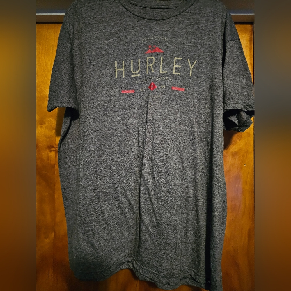Mens Hurley tshirt